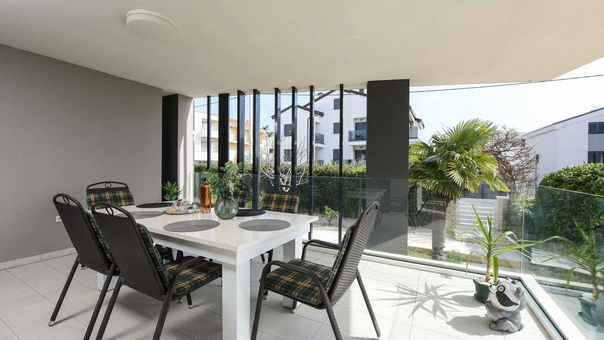 זאדאר Luxurious Urban Retreat Apartment With Whirlpool And Private Parking 0*,  קרואטיה