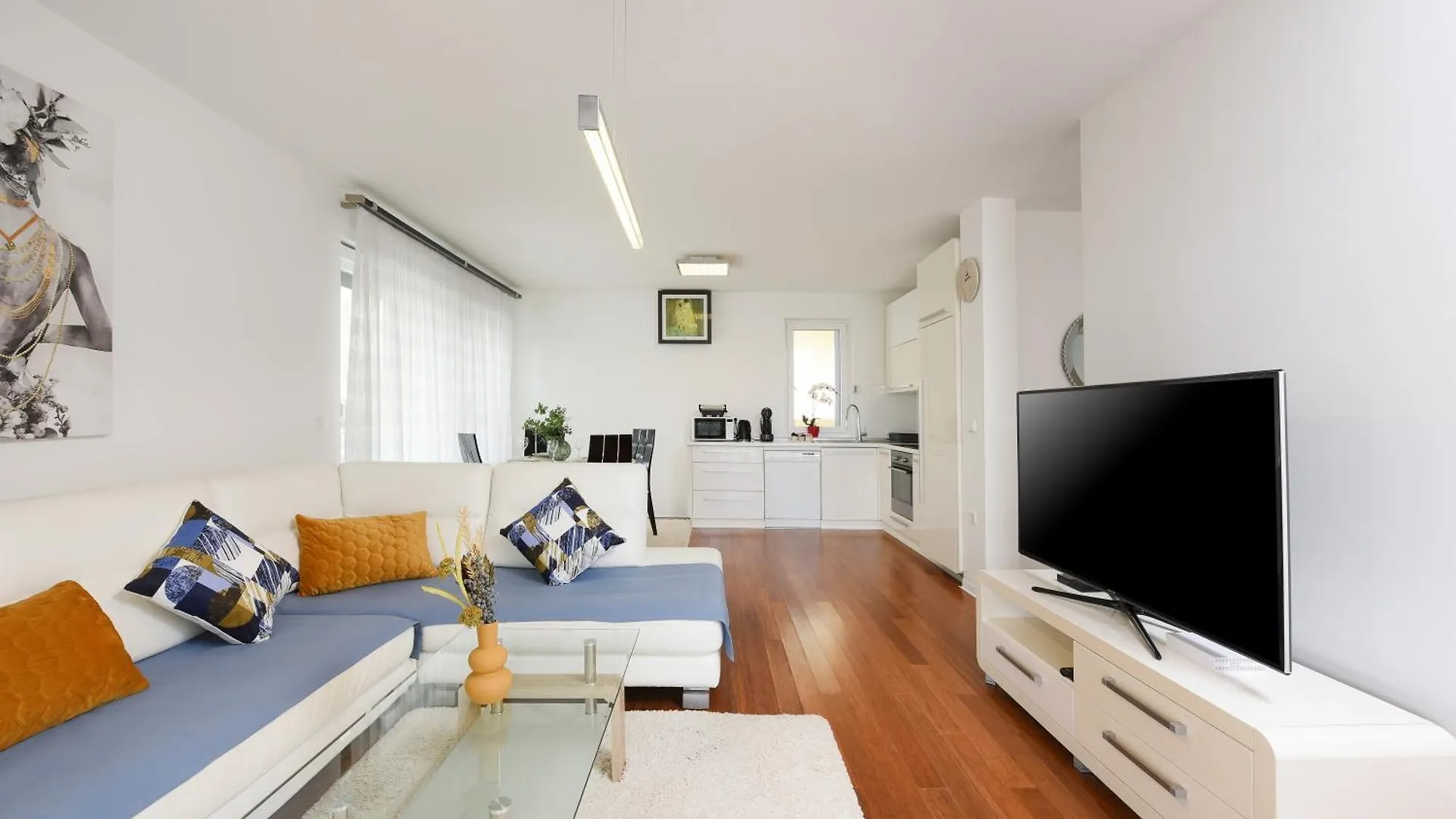 זאדאר Luxurious Urban Retreat Apartment With Whirlpool And Private Parking קרואטיה