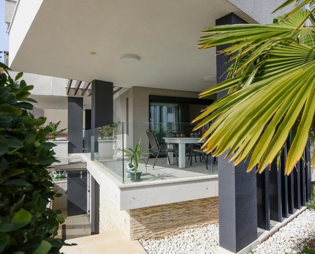 זאדאר Luxurious Urban Retreat Apartment With Whirlpool And Private Parking